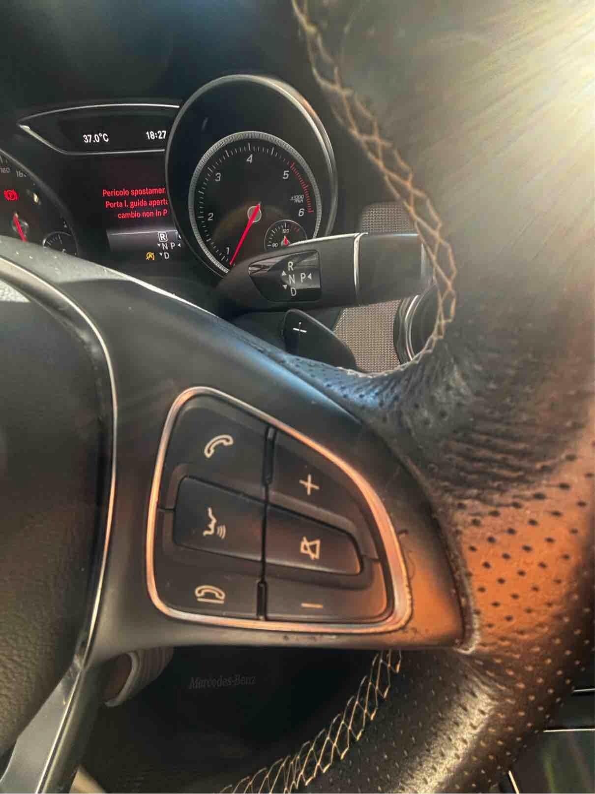 Mercedes-benz GLA 200 d Automatic 4Matic Sport