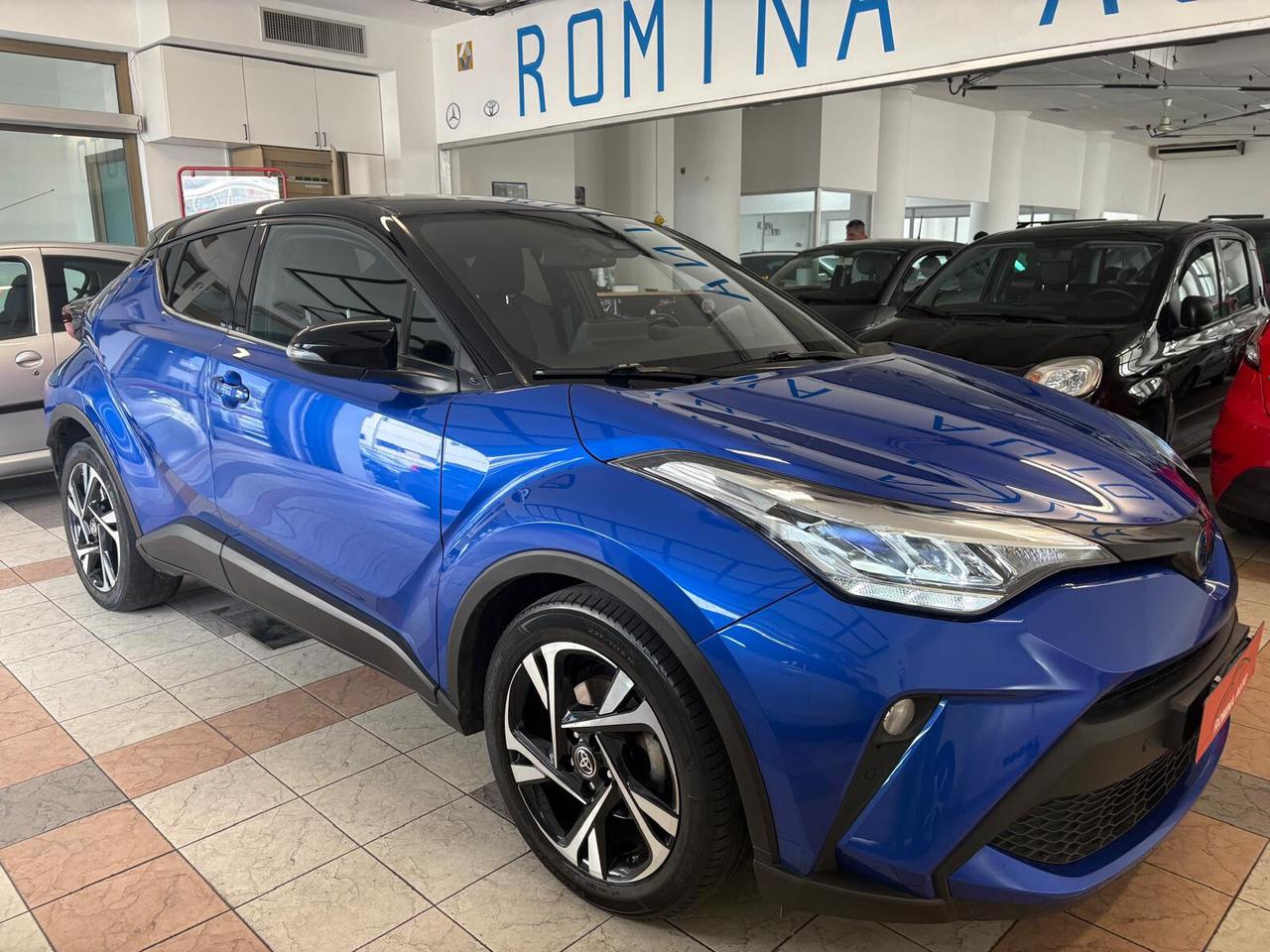 Toyota C-HR 1.8 Hybrid E-CVT Trend