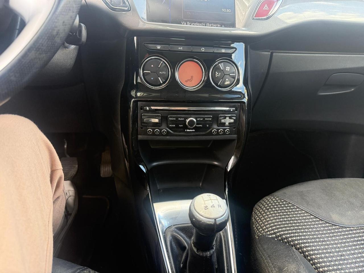 Citroen C3 1.2 VTi 82 Exclusive 2014 220.000 KM