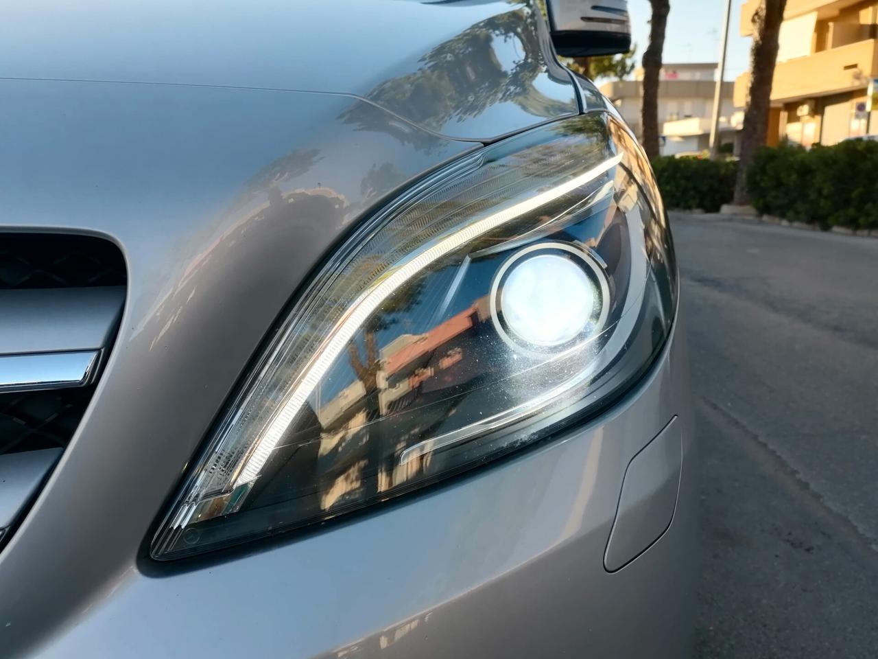 Mercedes B 200 CDI Autom Premium NAVI PELLE - 2012