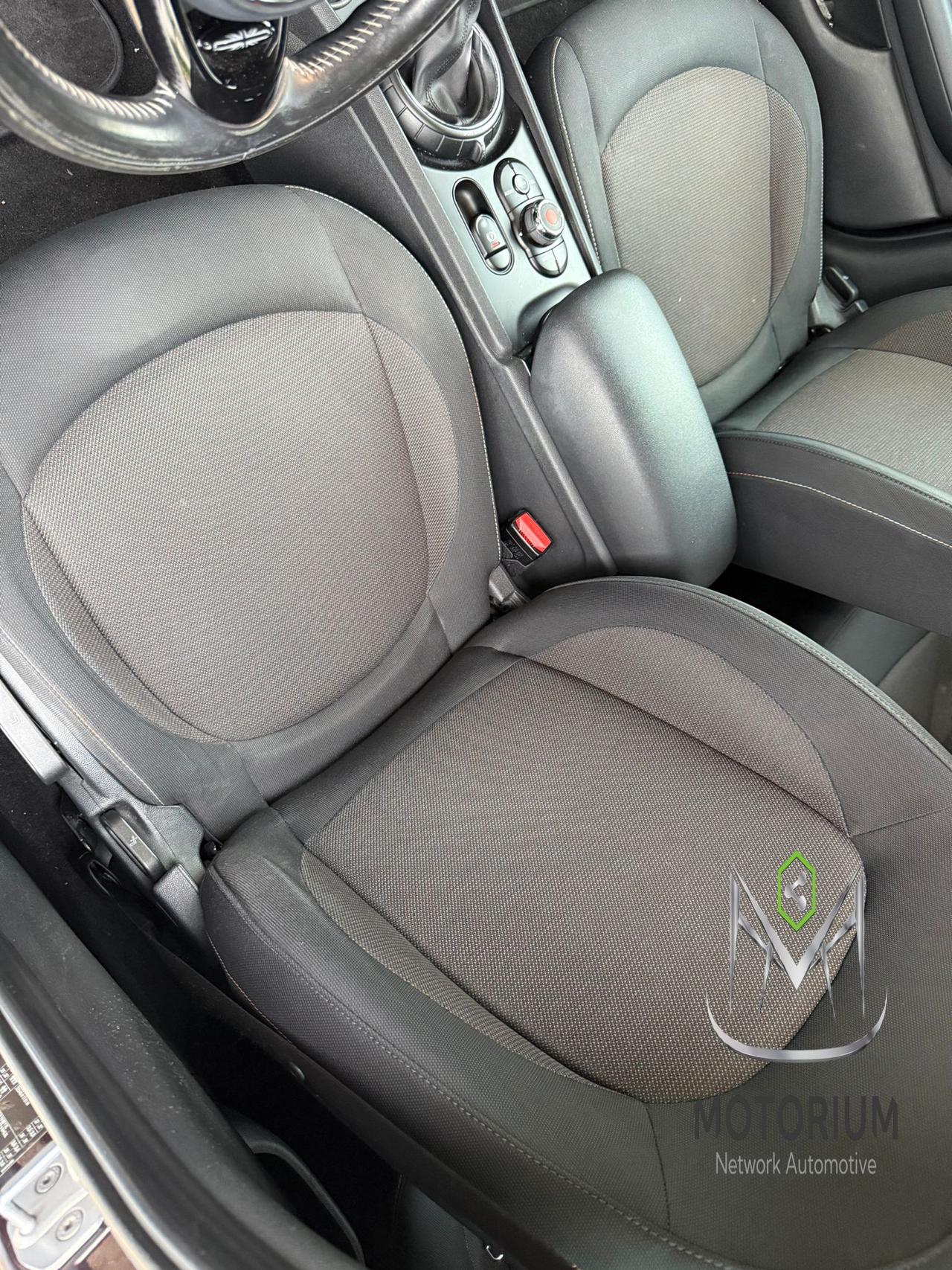 Mini Clubman Cooper D 2.0 D Auto