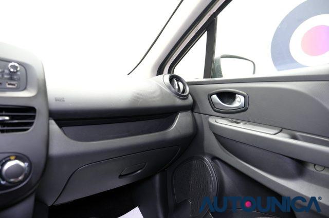 RENAULT Clio 1.2 75 CV 5 PORTE LIFE NEOPATENTATI