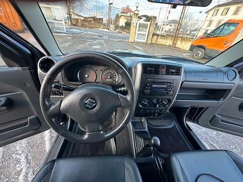 Suzuki Jimny 1.3 vvt Evolution 4wD Pelle