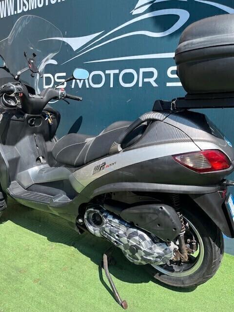 Piaggio MP3 400 CARBON