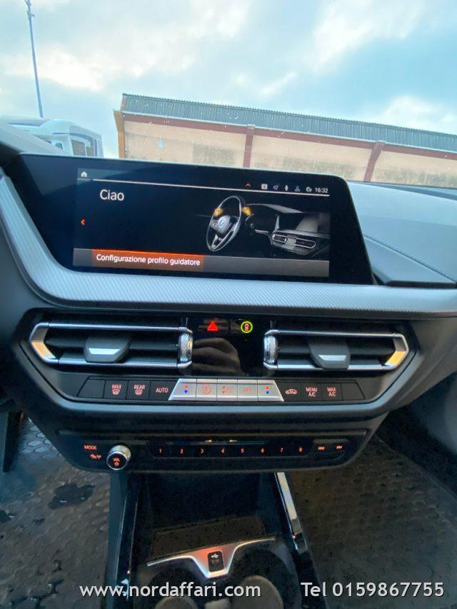 BMW 118 d Auto 5p. Msport TETTO