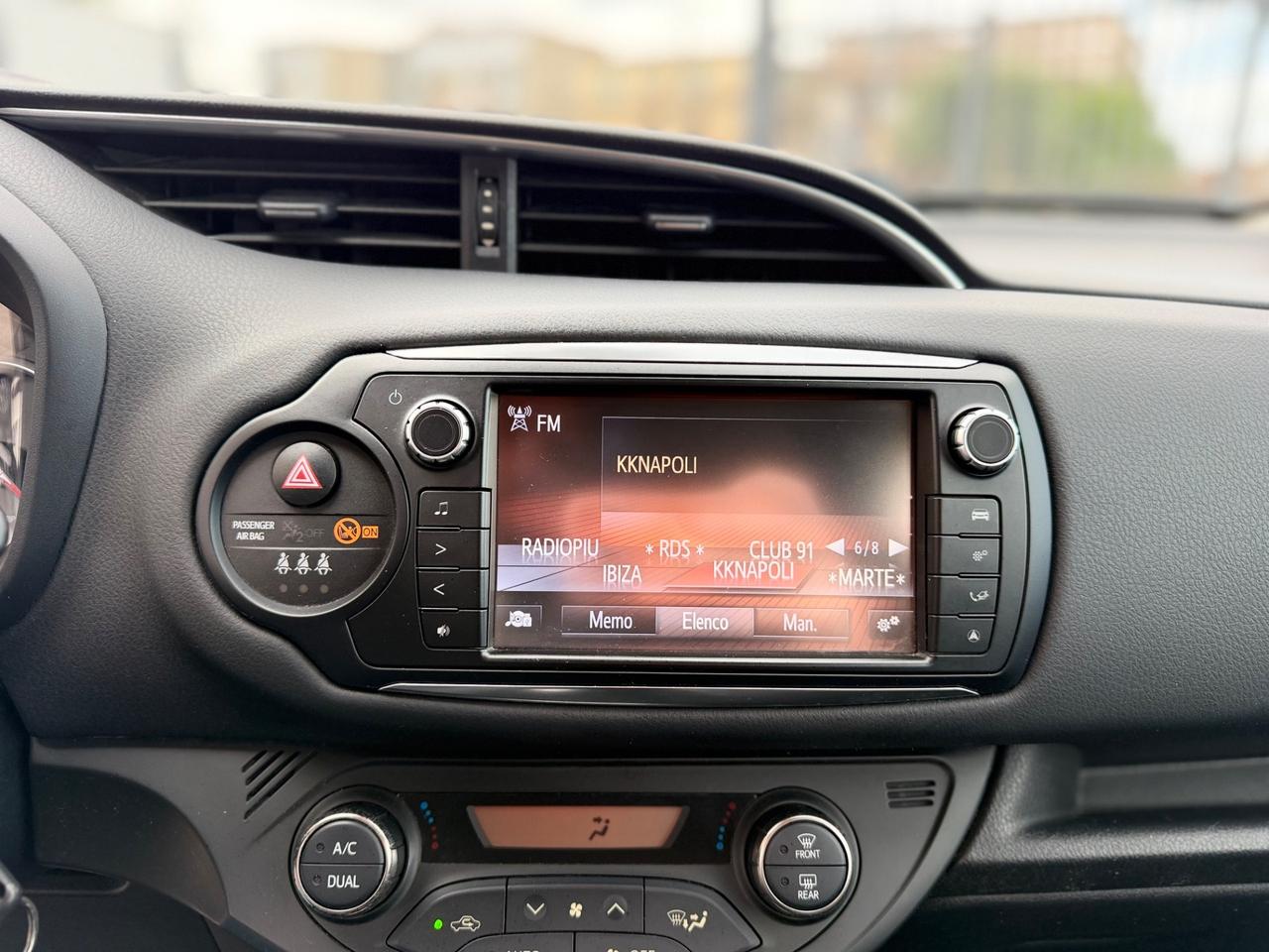 Toyota Yaris 1.0 5 porte Lounge COME NUOVA