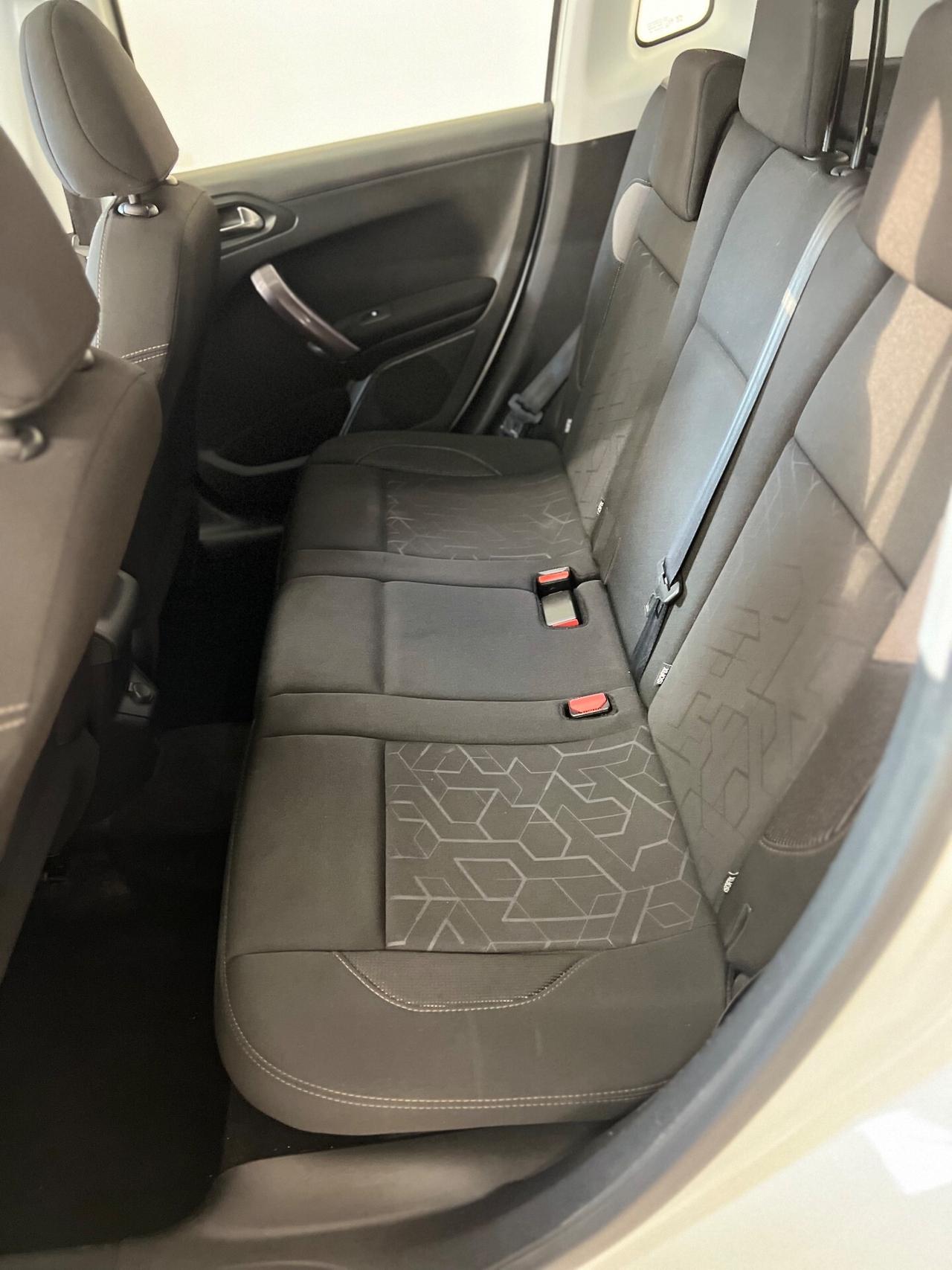 Peugeot 2008 BlueHDi 75 Active