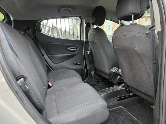 LANCIA Ypsilon 1.2 69 CV 5 porte Elefantino