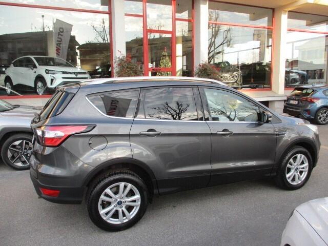 Ford Kuga 1.5 TDCI 120 CV S&S 2WD Business