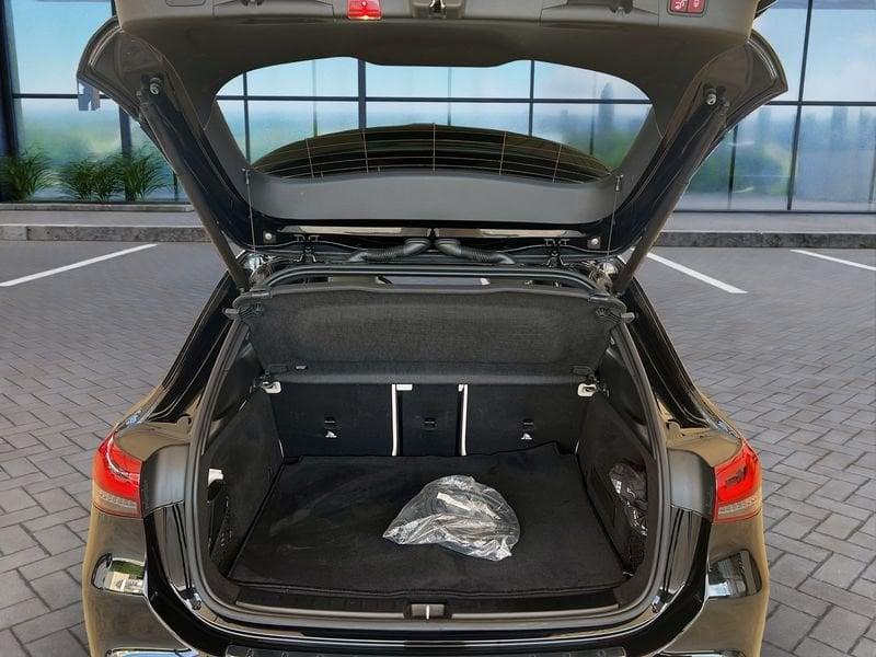 Mercedes-Benz EQA EQA 300 4Matic Sport Plus