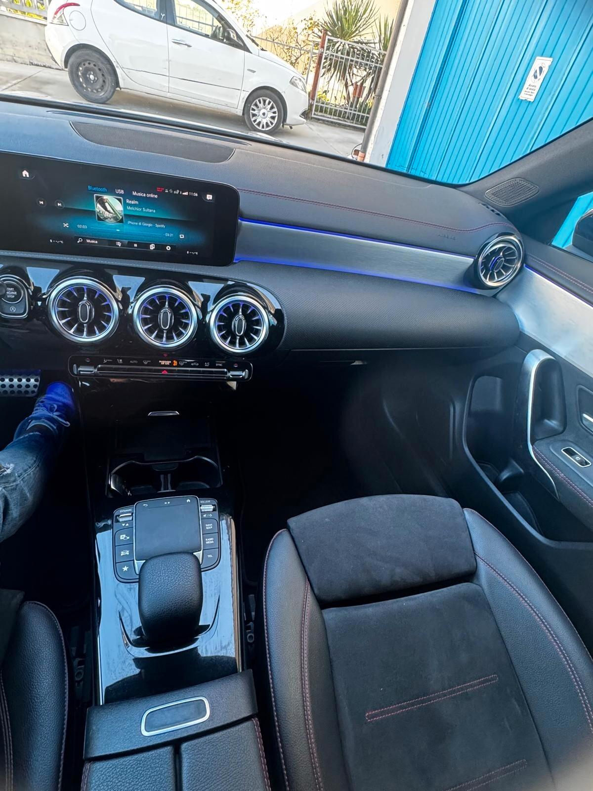 Mercedes-benz CLA 180 d Automatic Amg Introvabile