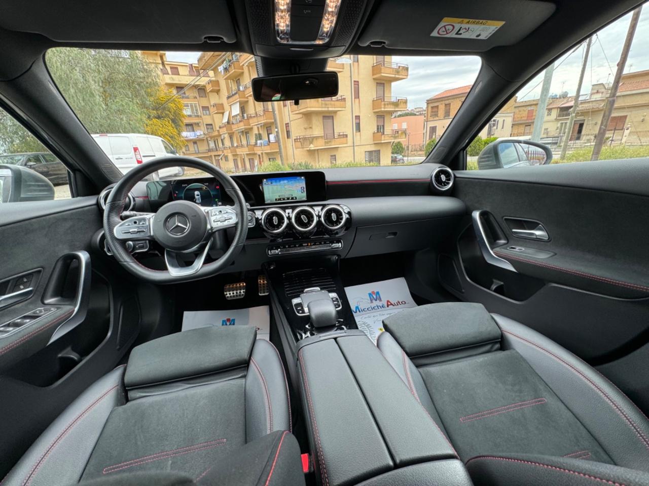 MERCEDES CLASSE A 180D PREMIUM AUTO FULL IVA ESPOSTA