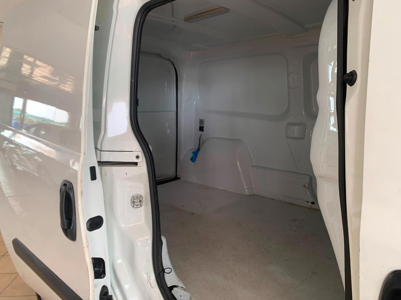 Fiat Doblò Maxi 1.4 T-Jet Natural Power *3 POSTI* *COIBENTATO*