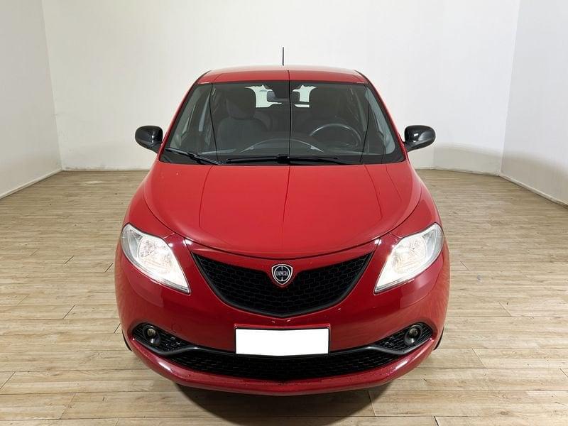 Lancia Ypsilon Ypsilon 1.0 FireFly 5 porte S&S Hybrid Ecochic Silver