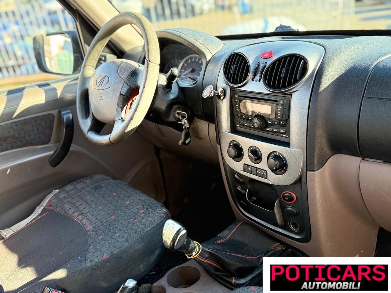 Mahindra Goa 2.2 CRDe 16V 4WD DC Pick-Up