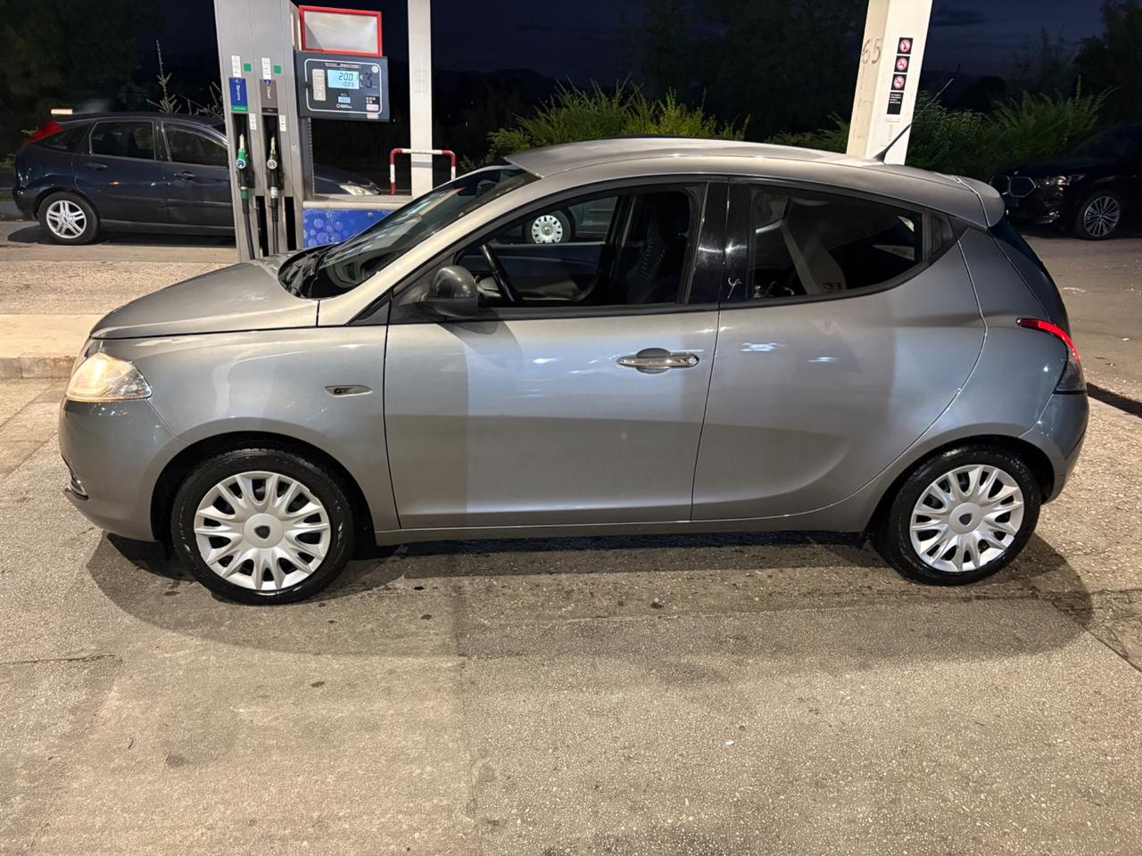 Lancia Ypsilon 1.2 69 CV BENZ/GPL*PERFETTA