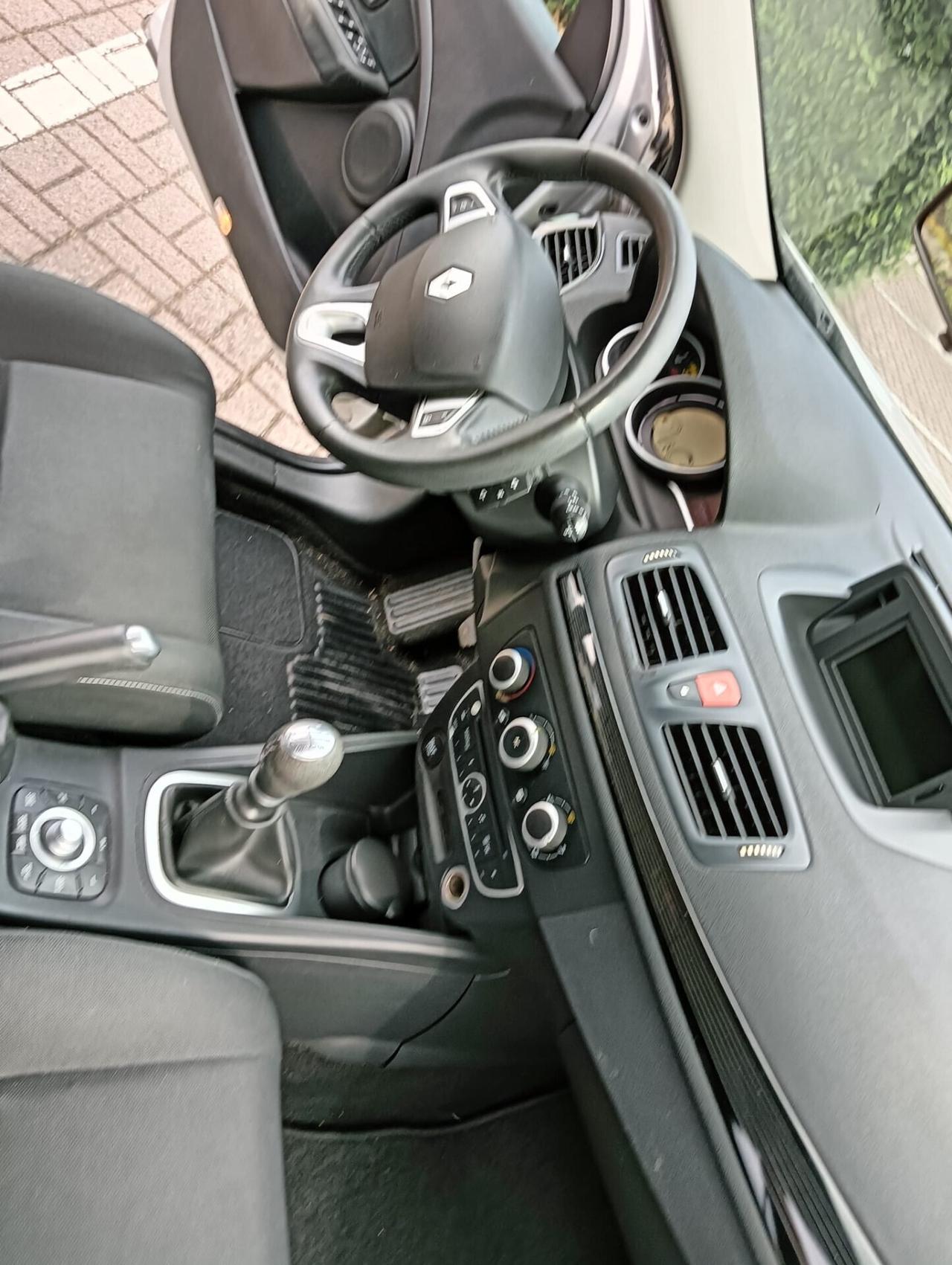Renault Megane Mégane 1.5 dCi 110CV SporTour Attractive..CELL 320 147 1147 WUATSAPP..ELIA