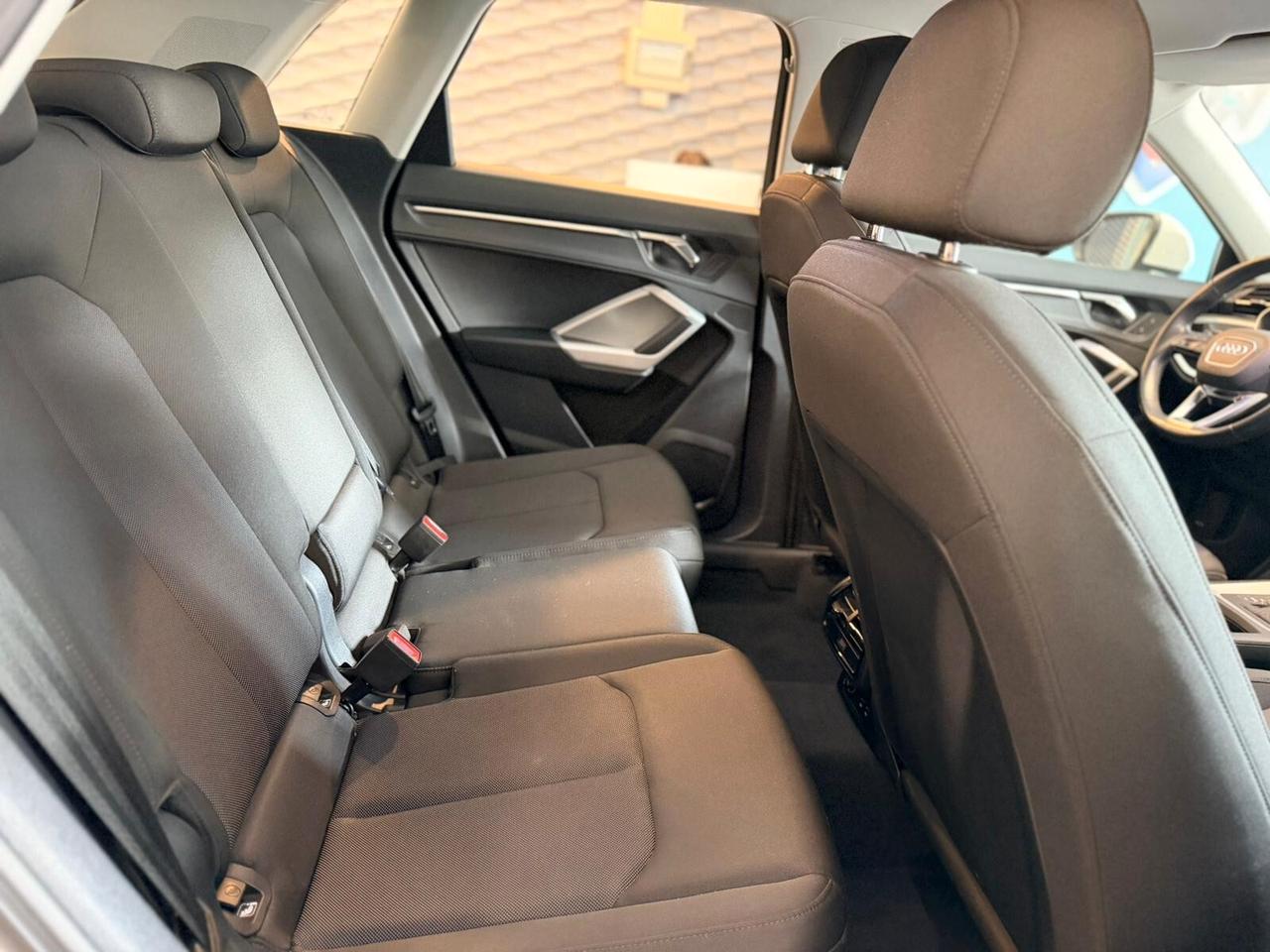 Audi Q3 35 2.0TDI 150 CV S-TRONIC NAVI