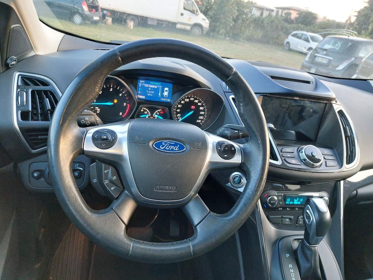 Ford Kuga 2.0 TDCI 150 CV S&S 4WD Powershift Titanium