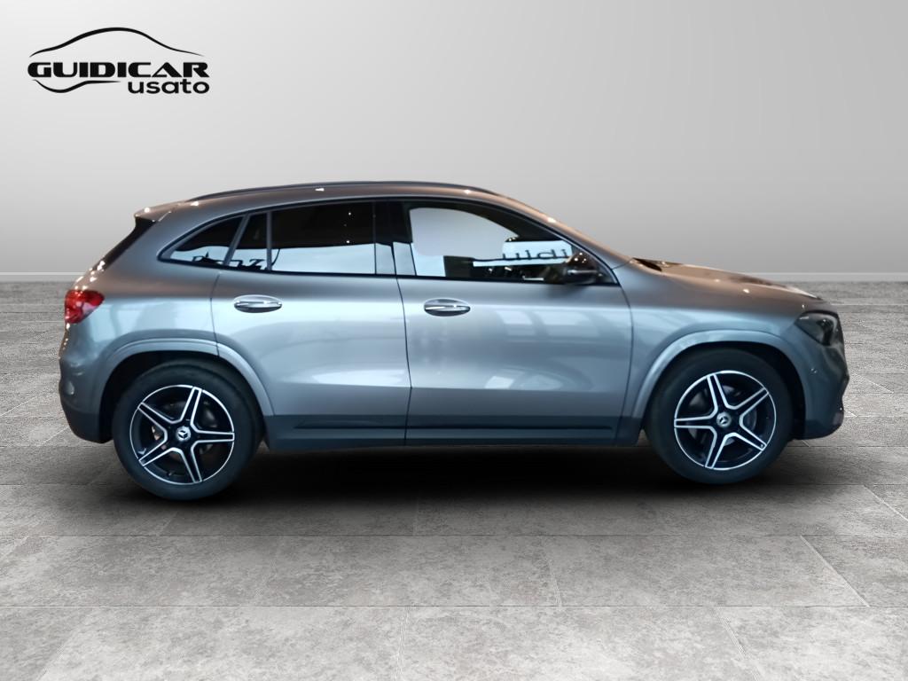 Mercedes-Benz GLA-H247 2023 - GLA 200 d AMG Line Advanced Plus auto