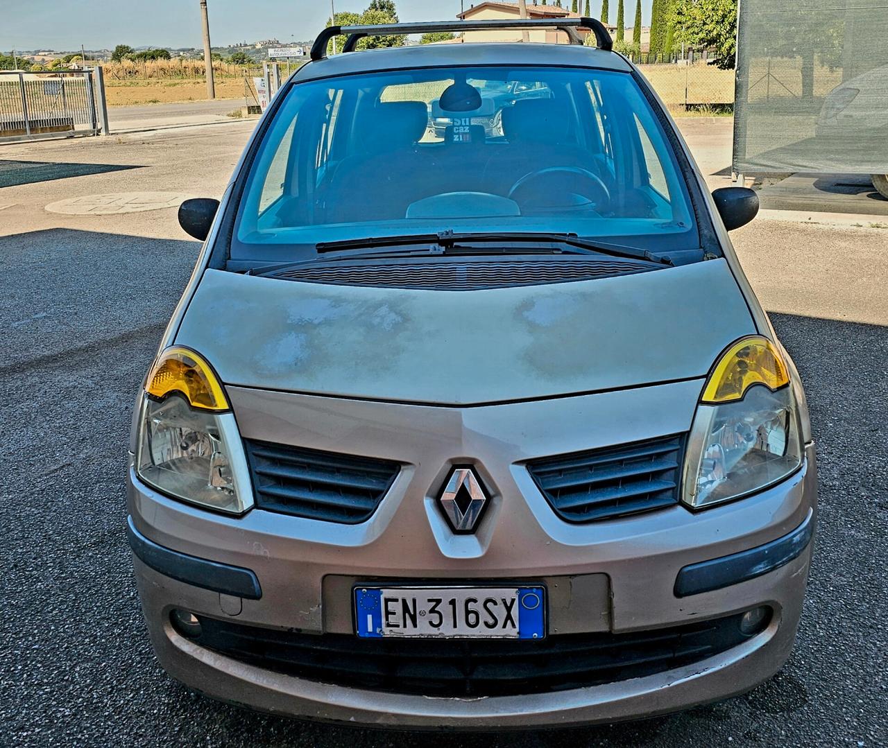 Renault Modus 1.5 dCi 75CV Wave