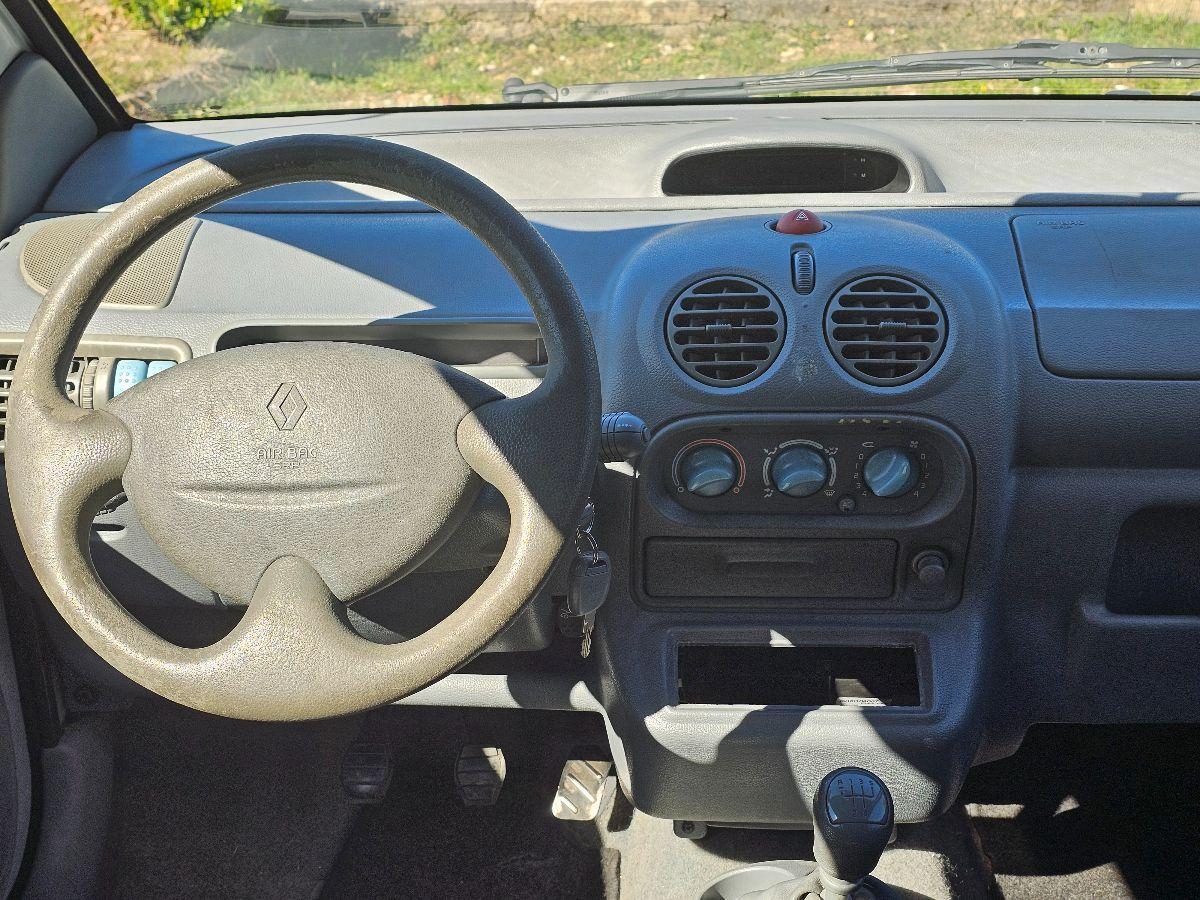 RENAULT TWINGO 1.2 BENZINA 103.000km GARANZIA 12 MESI