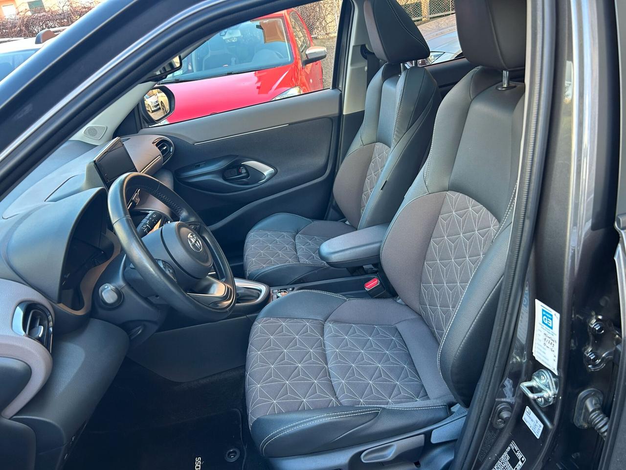 Toyota Yaris Cross 1.5 Hybrid 5p. E-CVT AWD-i Adventure PREZZO REALE