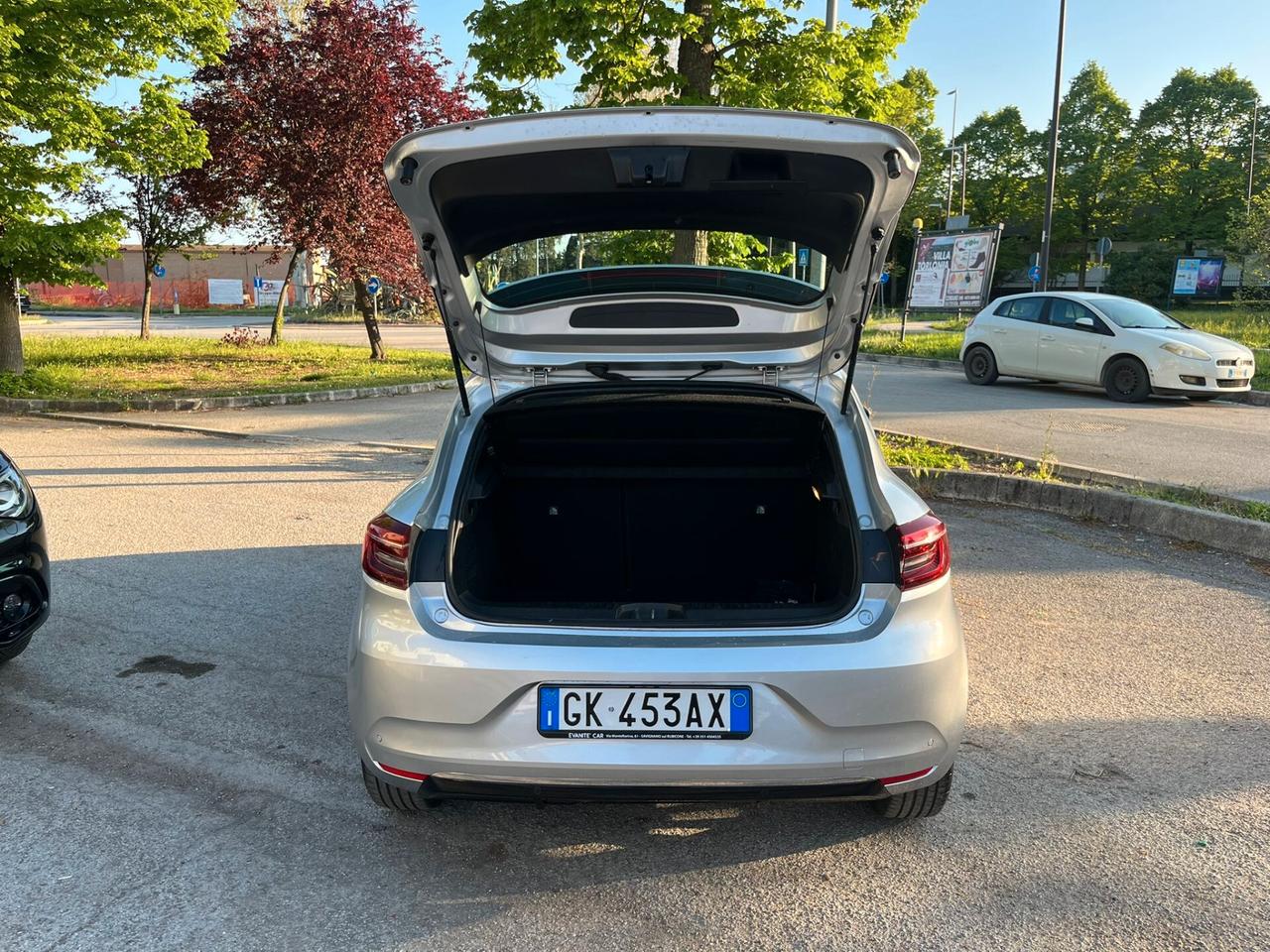 Renault Clio Full Hybrid E-Tech 140 CV 5 porte Intens