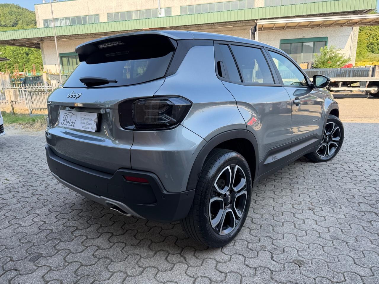 Jeep Avenger 1.2 Turbo 100 CV MHEV Summit