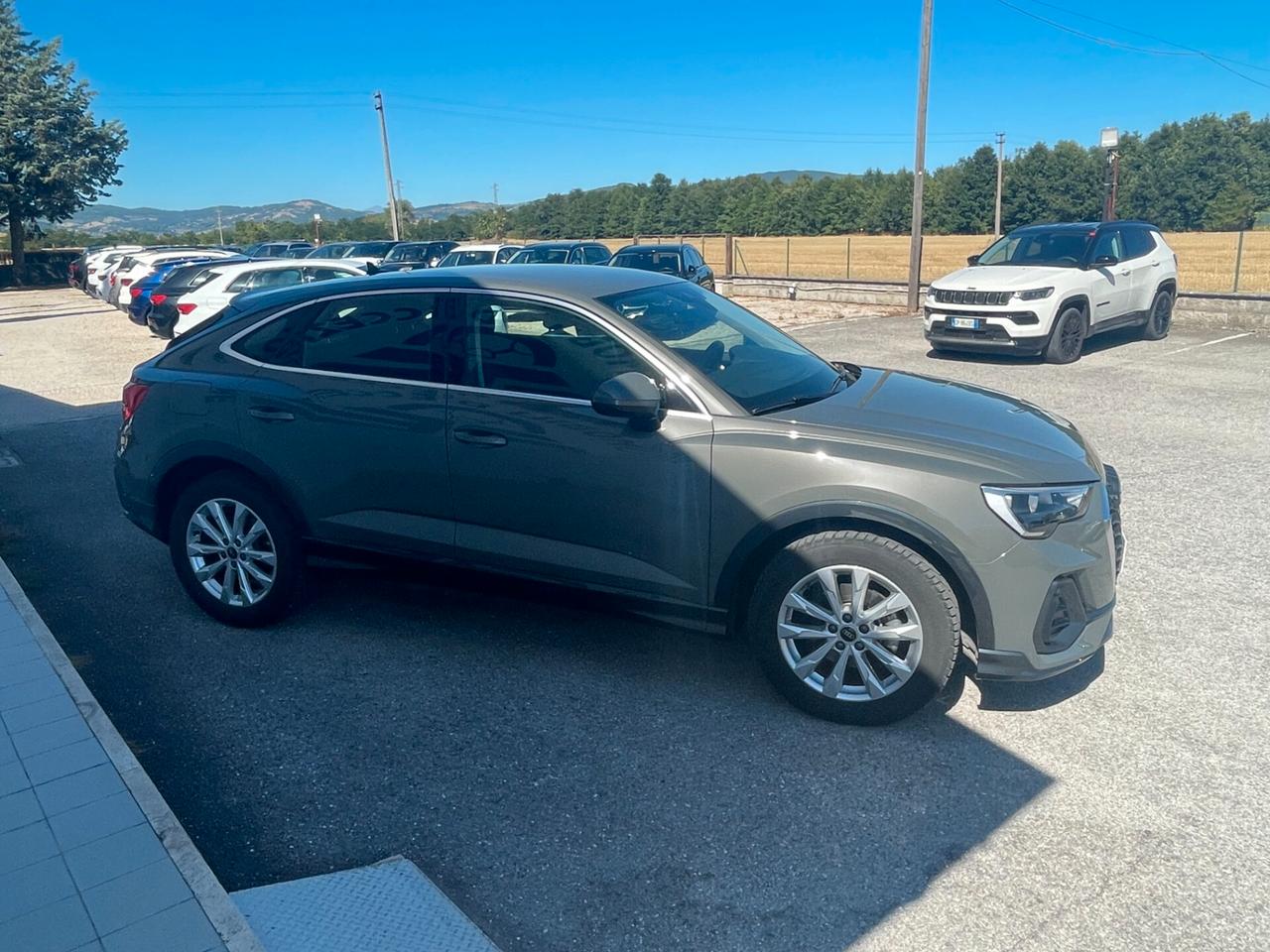 Audi Q3 SPB 35 TDI S tronic Business Plus