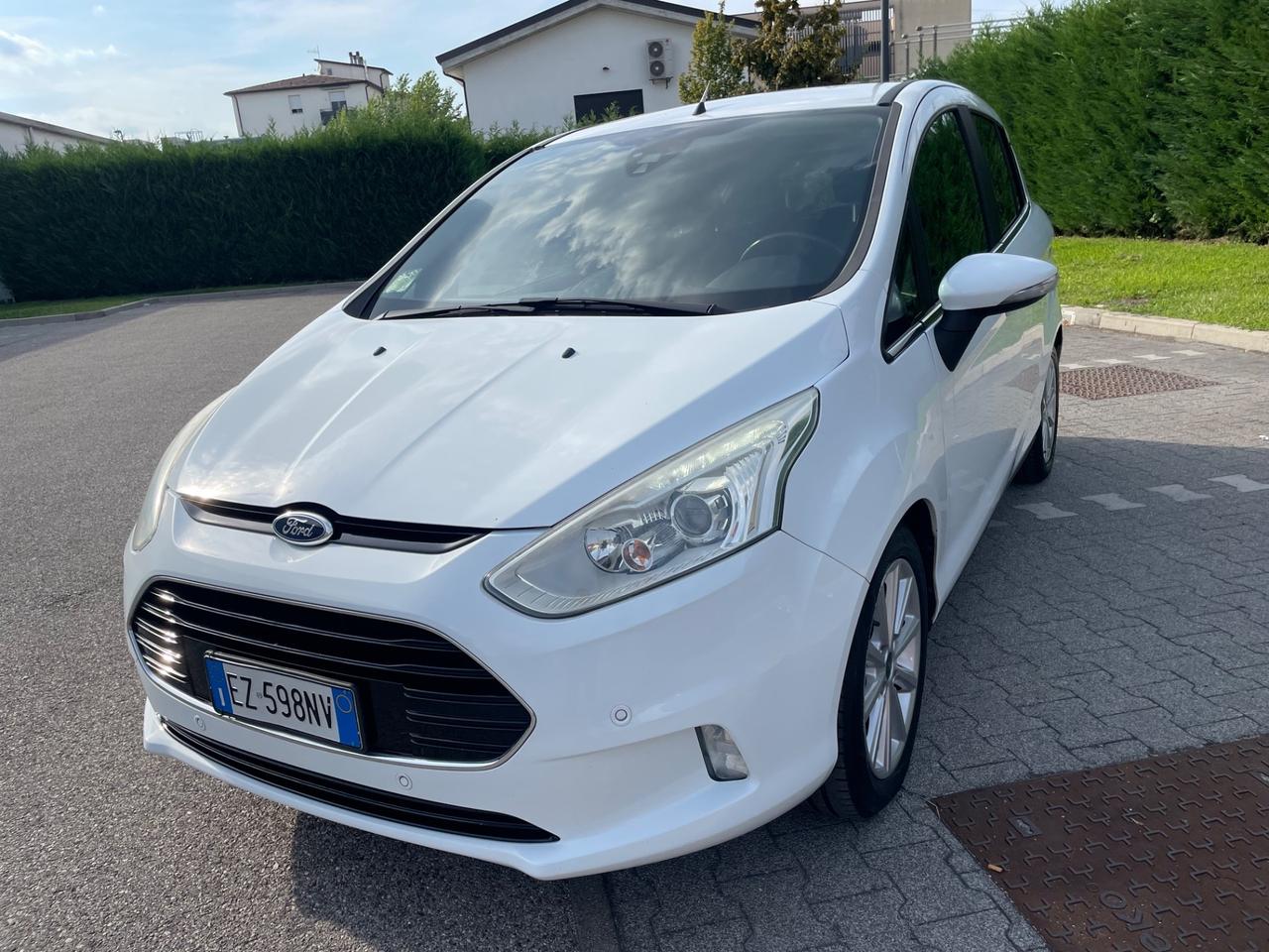 Ford B-Max 1.0 benzina anno 2015 pronta al uso