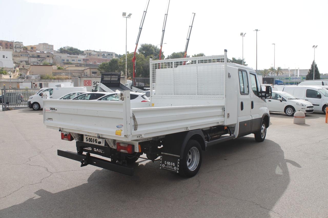 Iveco Daily 35C16 DOPPIA CABINA CASSONE RIBALTABILE E GANCIO TRAINO