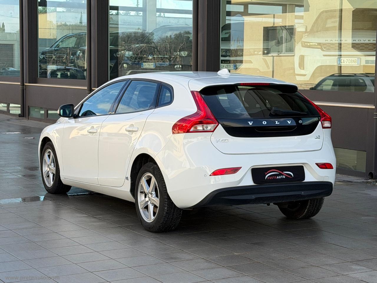 VOLVO V40 D2 Business