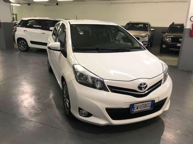 Toyota Yaris 5p 1.0 Lounge / POCHI KM / FULL OPTIONAL