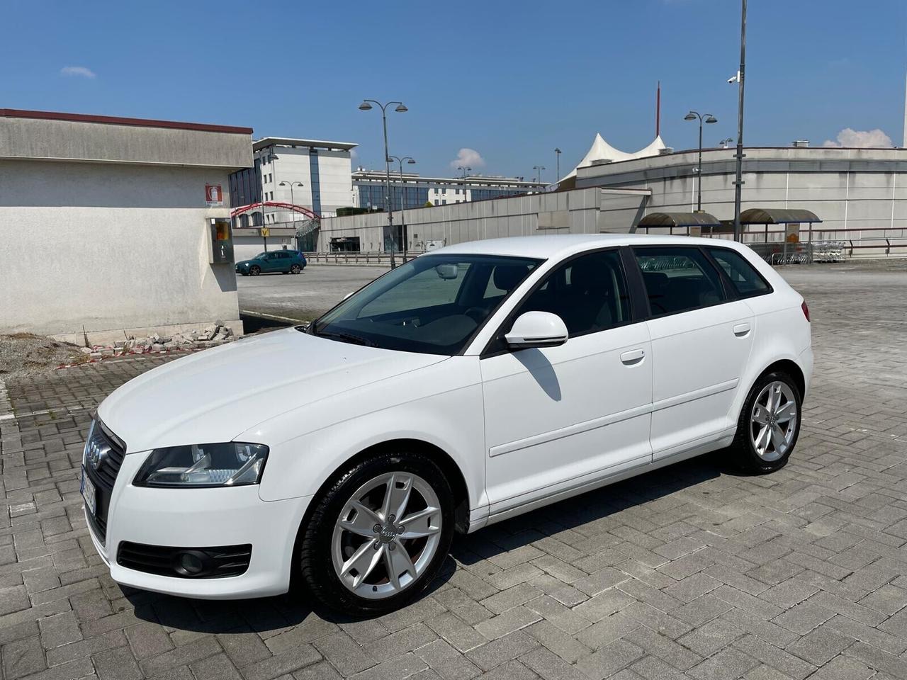 Audi A3 SPB 1.4 16V TFSI FRIZIONE NUOVA