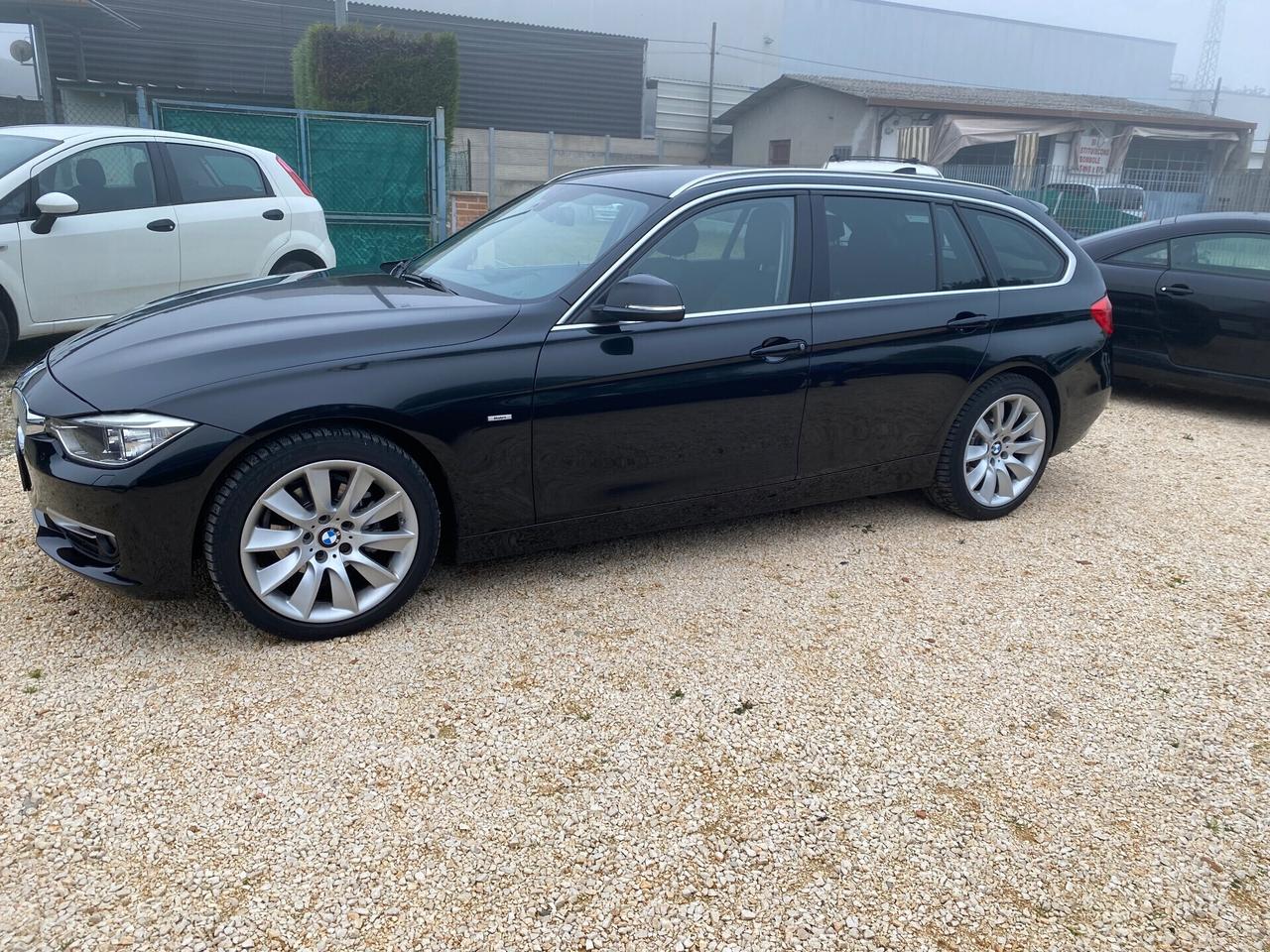BMW 318 D TOURING MODERN - GANCIO TRAINO