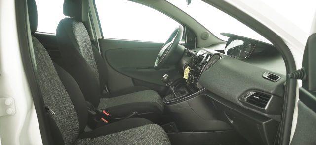 LANCIA Ypsilon 1.2 69 CV 5 porte GPL Ecochic Gold