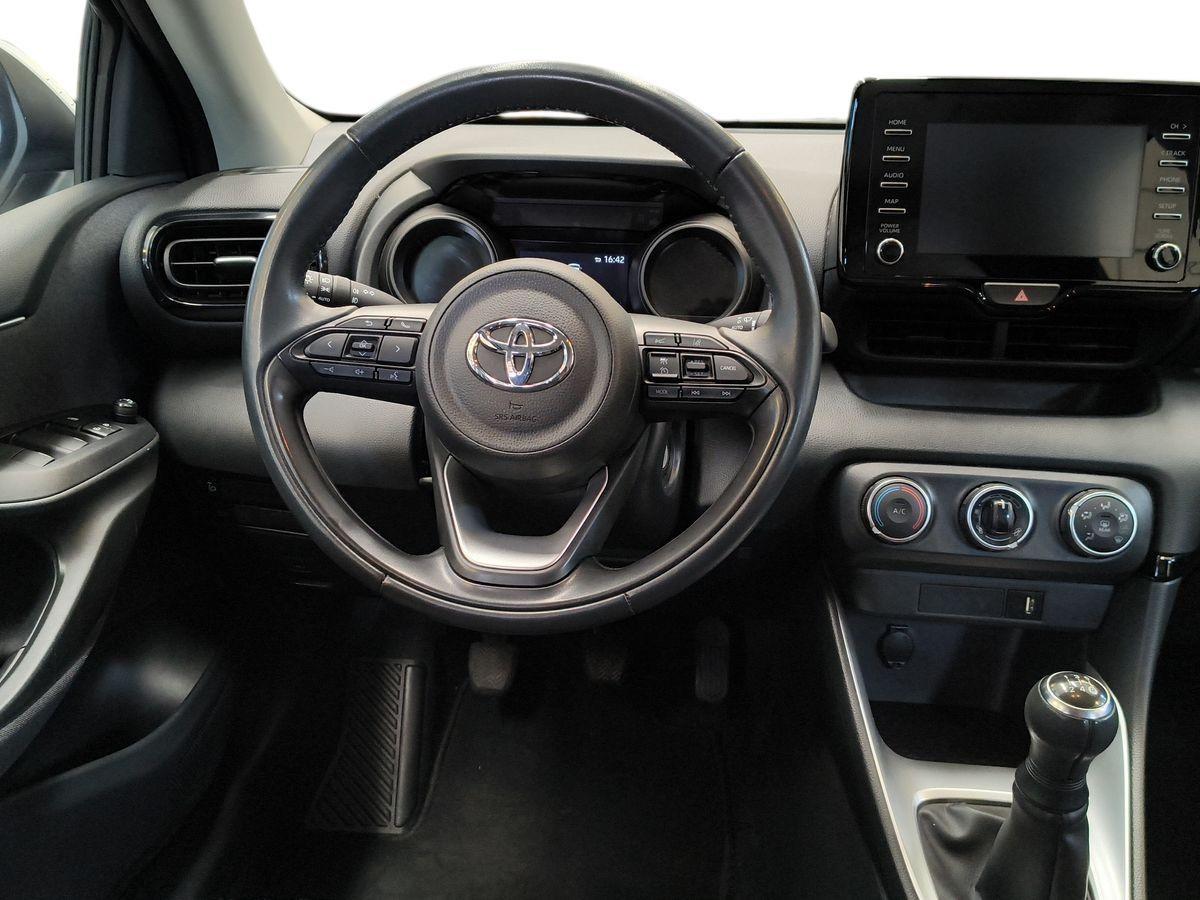 TOYOTA Yaris 4ª serie - Yaris 1.0 5 porte Trend