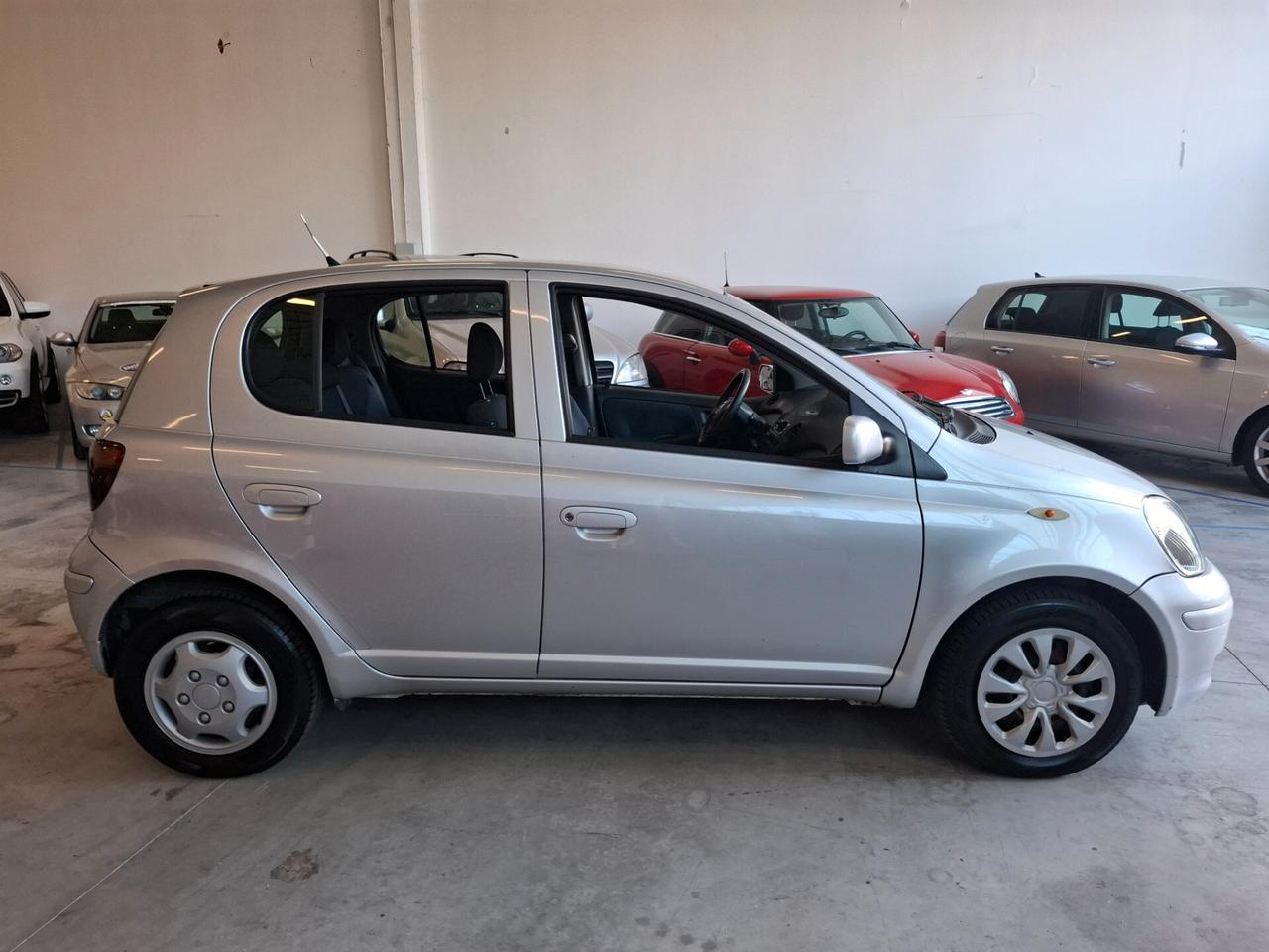 Toyota Yaris 1.4 tdi D-4D cat 5 porte Expo Clima
