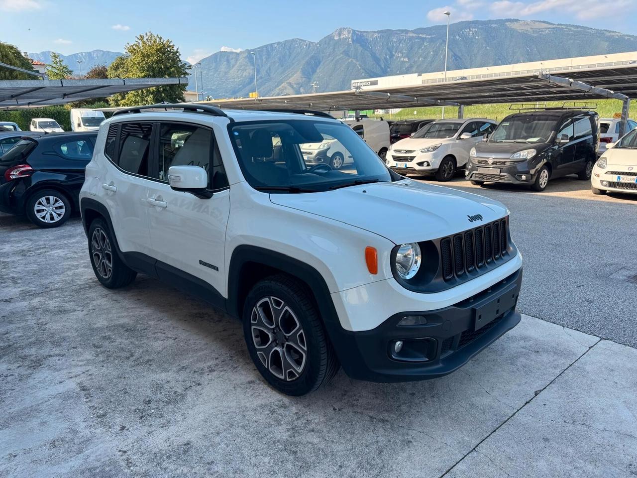 Jeep Renegade 1.6 E-TorQ EVO Sport