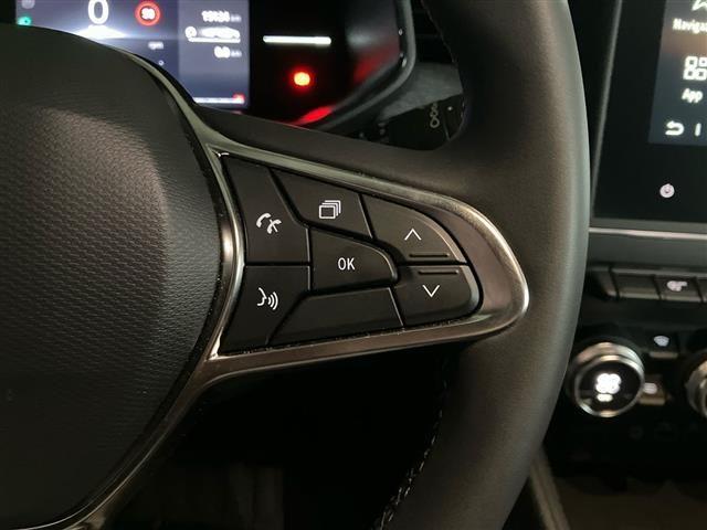 RENAULT Clio 1.0 TCe Techno