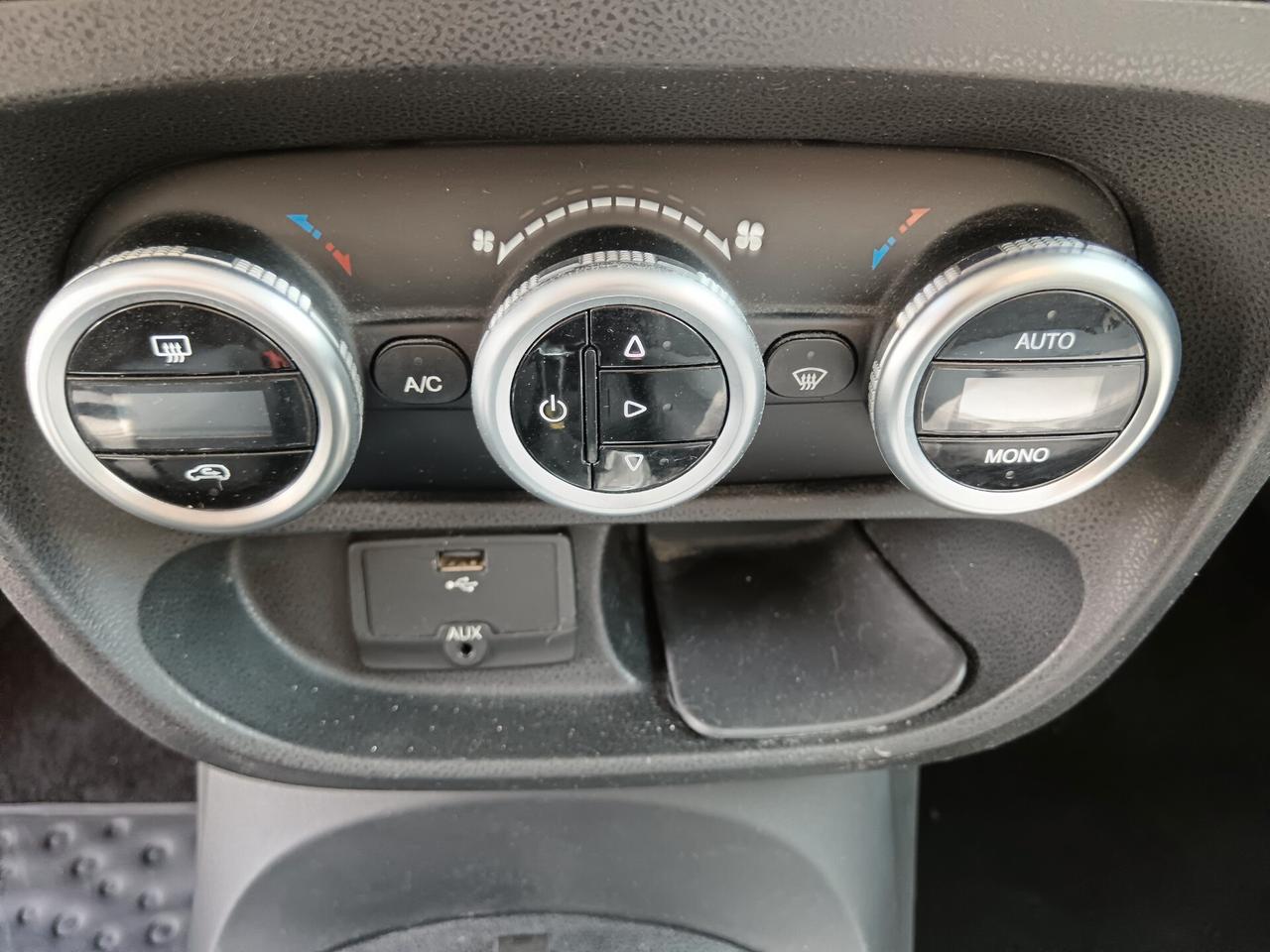 Fiat 500L Living 1.6 MJT 105CV LOUNGE