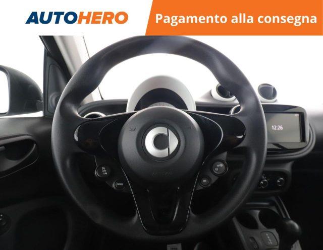 SMART ForFour 70 1.0 twinamic Safetown Silver