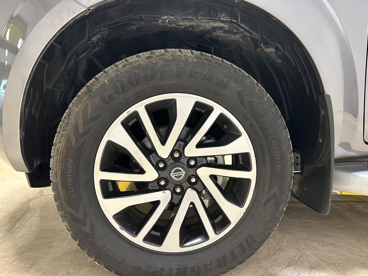 Navara 2.3 dCi 190 CV 4WD Double Cab Tekna