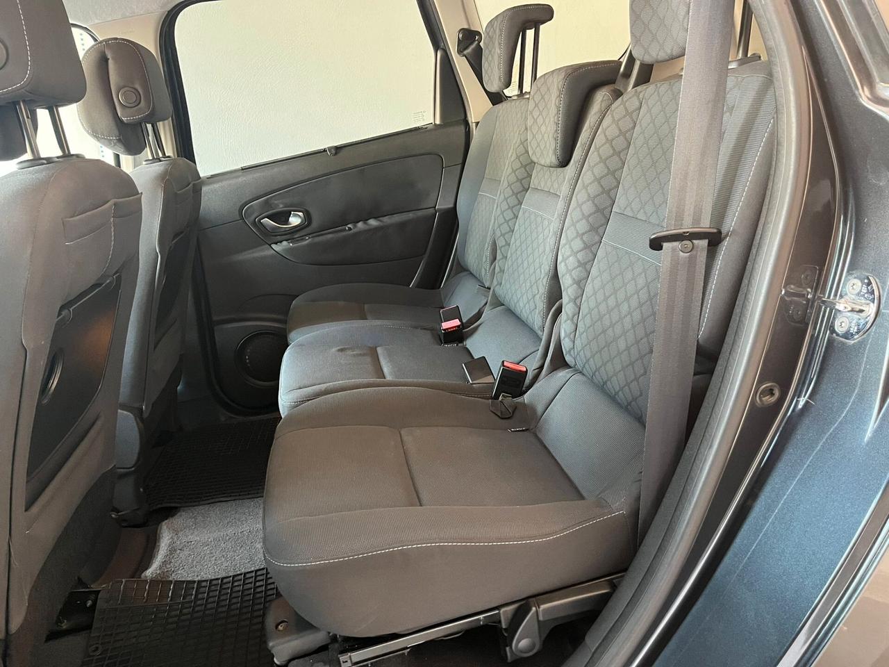 Renault Scenic Scénic 1.5 dCi 110CV 7 POSTI