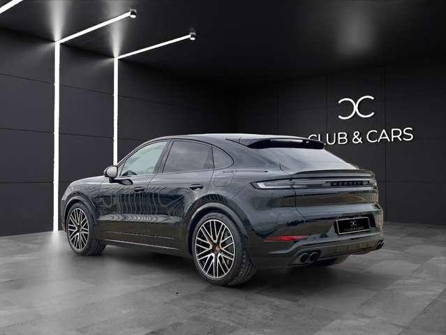 Porsche Cayenne Coupe 3.0 e-hybrid Black Edition C 22/SCARICHI