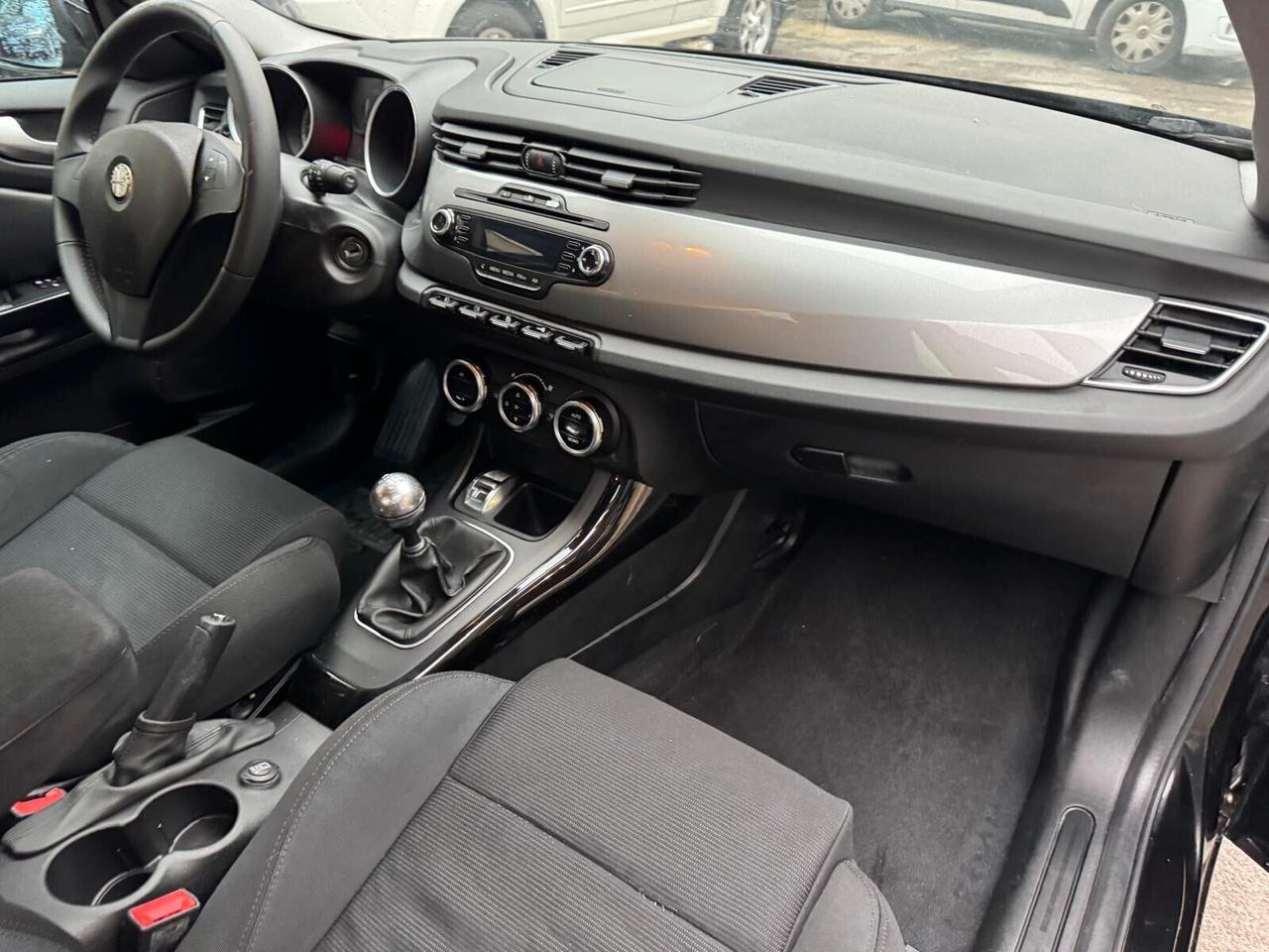 Alfa Romeo Giulietta 1.6 JTDm-2 105 CV*EURO5*CERCHI