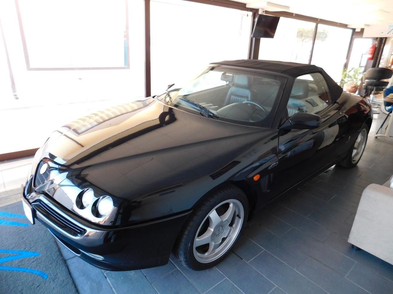 Alfa Romeo GTV Spider 2.0i 16V Twin Spark cat L