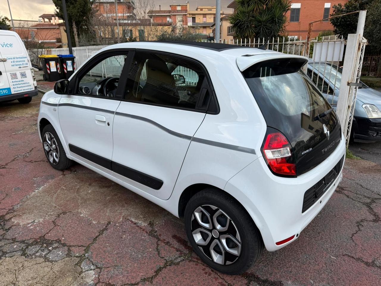 Renault Twingo 1.0 **IDEALE PER NEOPATENTATI**