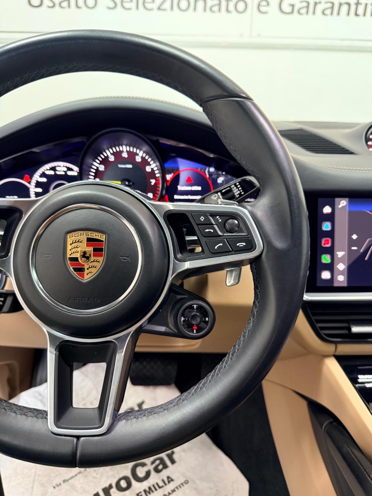 Porsche Cayenne Coupé 3.0 V6 462cv TOT E-Hybrid Platinum Edition 09/2022 TETTO 4 RUOTE STERZANTI VENTILATI